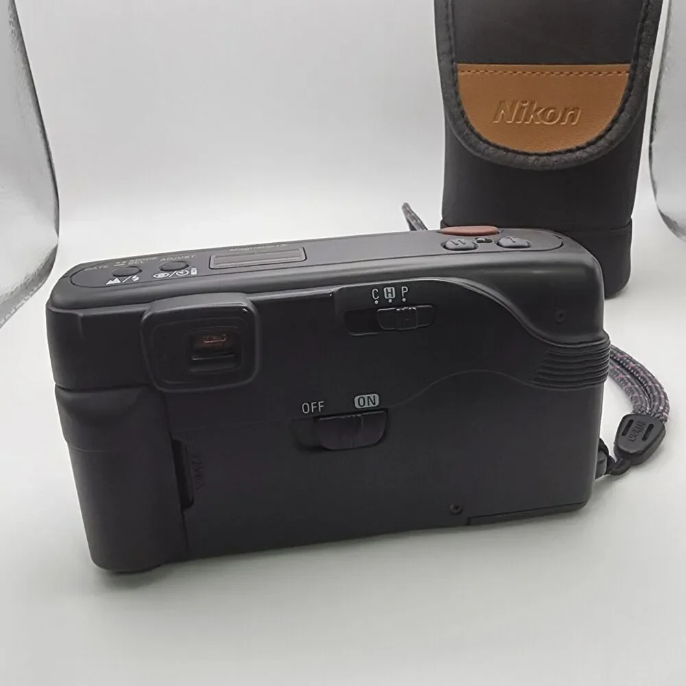 Nikon nuvis 75i